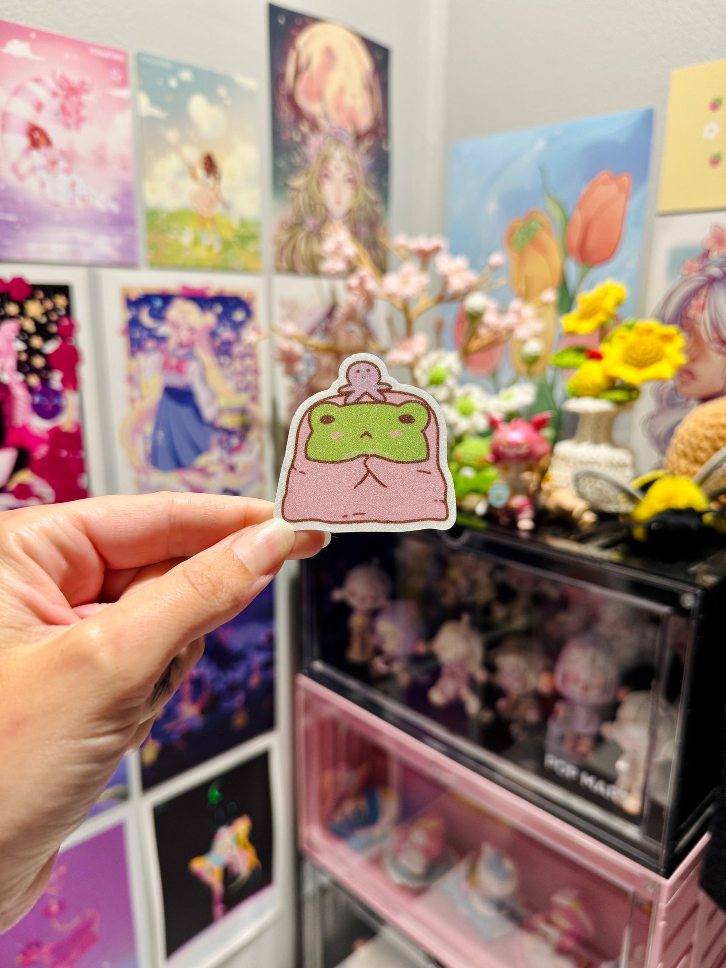 Blanket Froggo Glitter Sticker